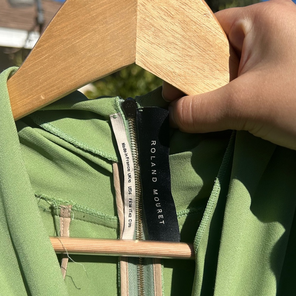 Roland Mouret Green Viscose Mid Length Dress, size 6 - Picture 4 of 10